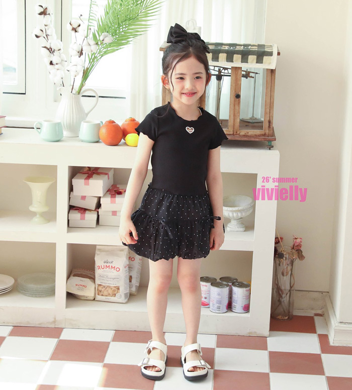 🇰🇷Vivielly tee 