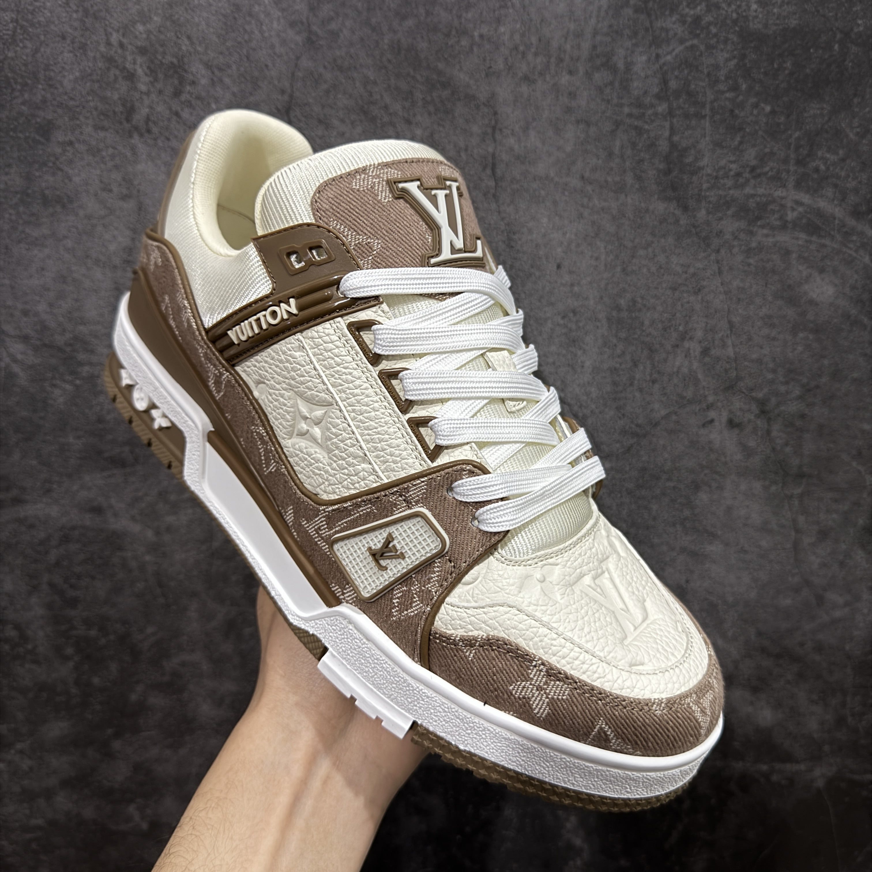 Louis Vuitton LV Trainer 