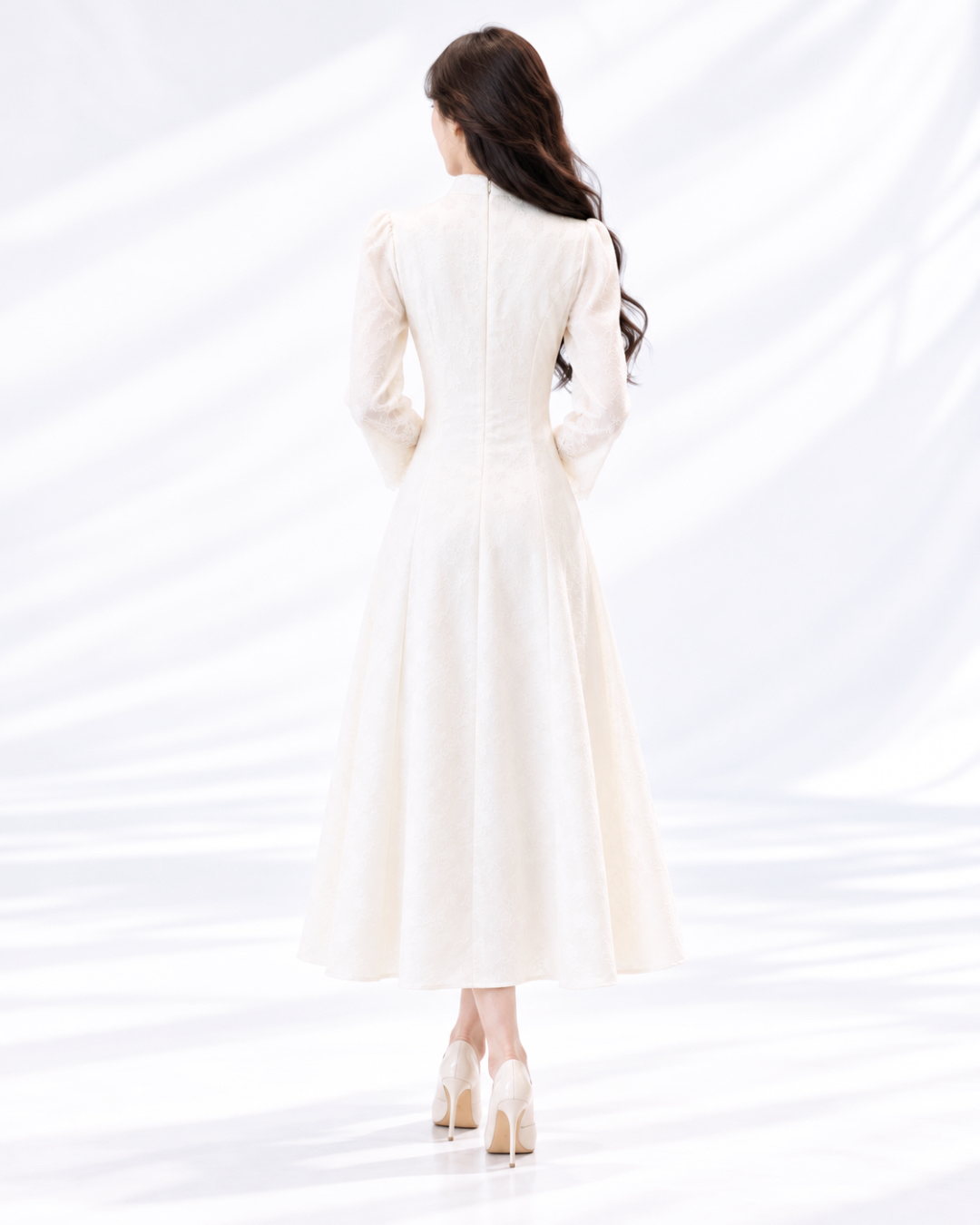 5169 Oriental Grace Two-Piece Set Wear