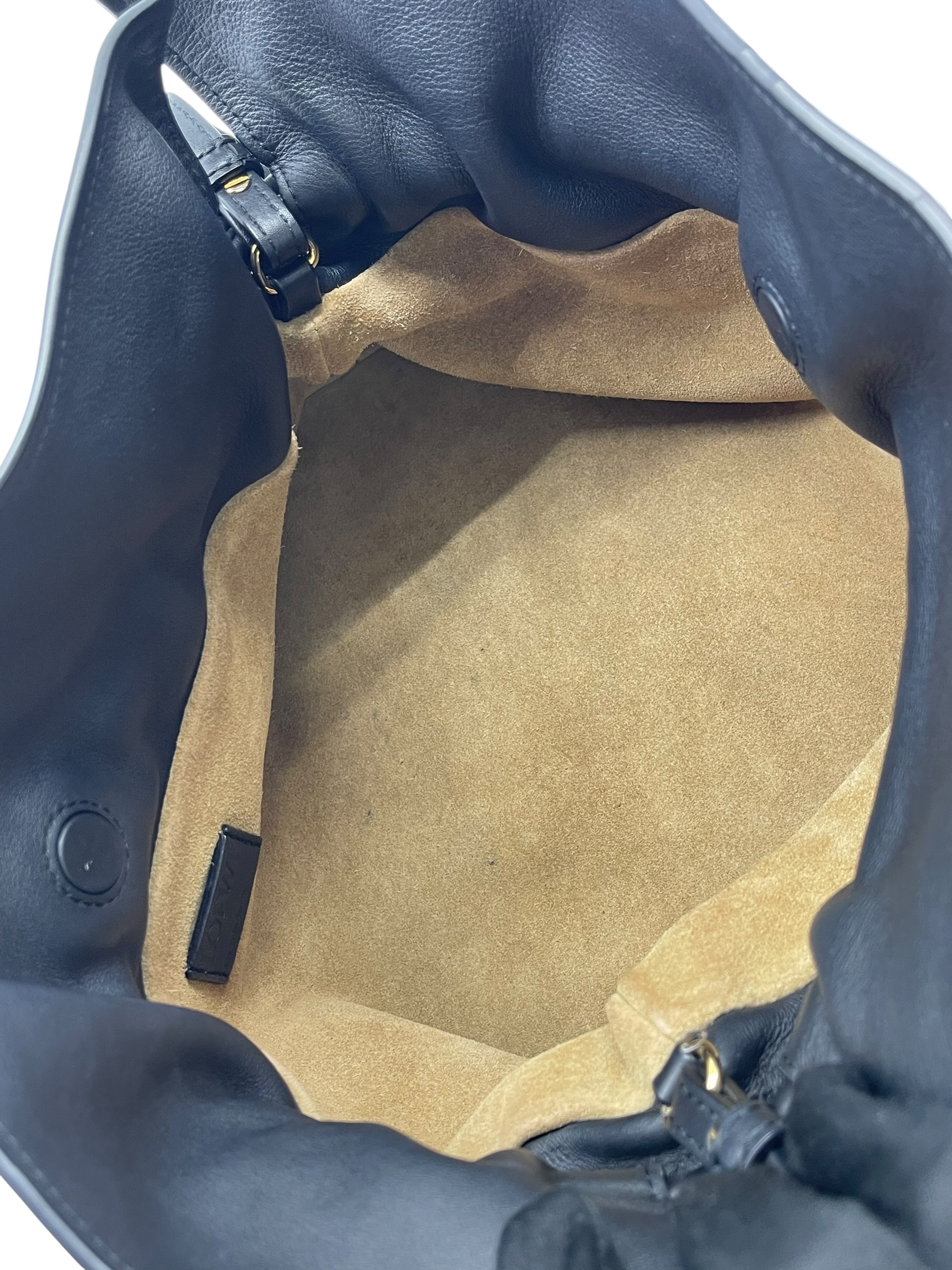 Pre-owned Loewe flamenco Product Code: 070804