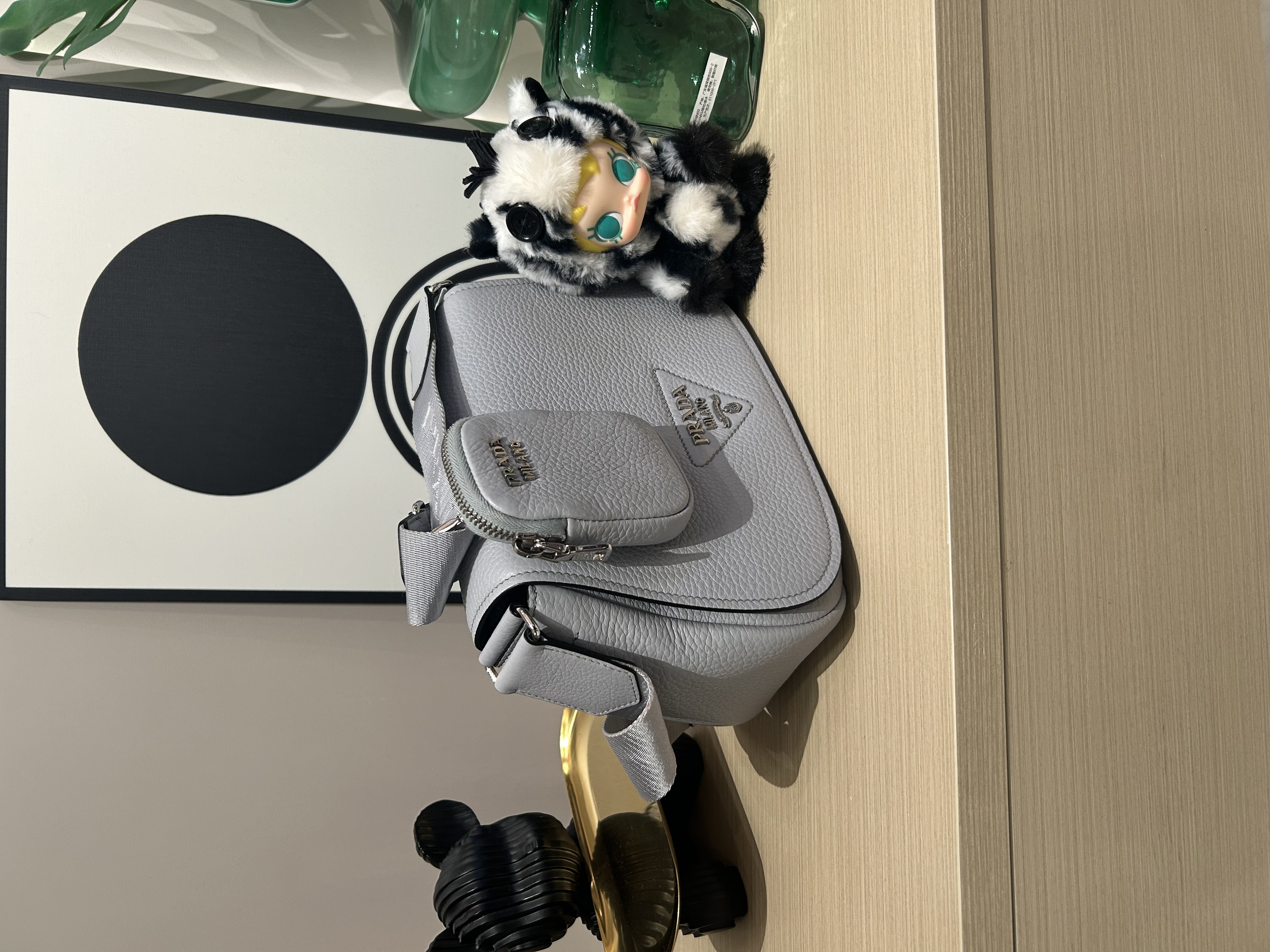 PRADA VITELLO POCKET SHOULDER BAG 1BD293 calfskin NFC 100%Authentic ,98%new ✅Coin bag✅dust bag