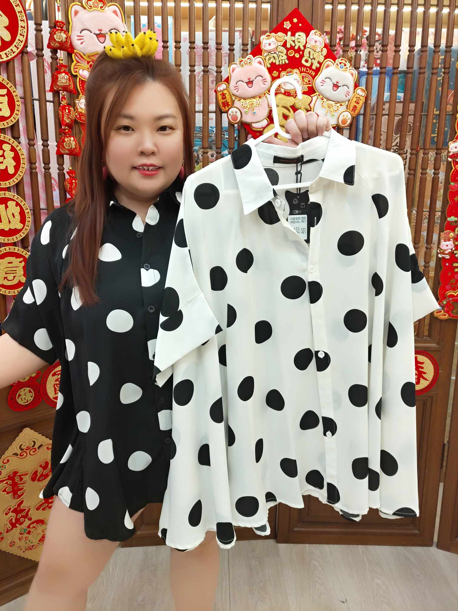 NBC19 SG#10789 大波点宽身衬衫（颜色随机⚠️）（胸围平量 150CM）