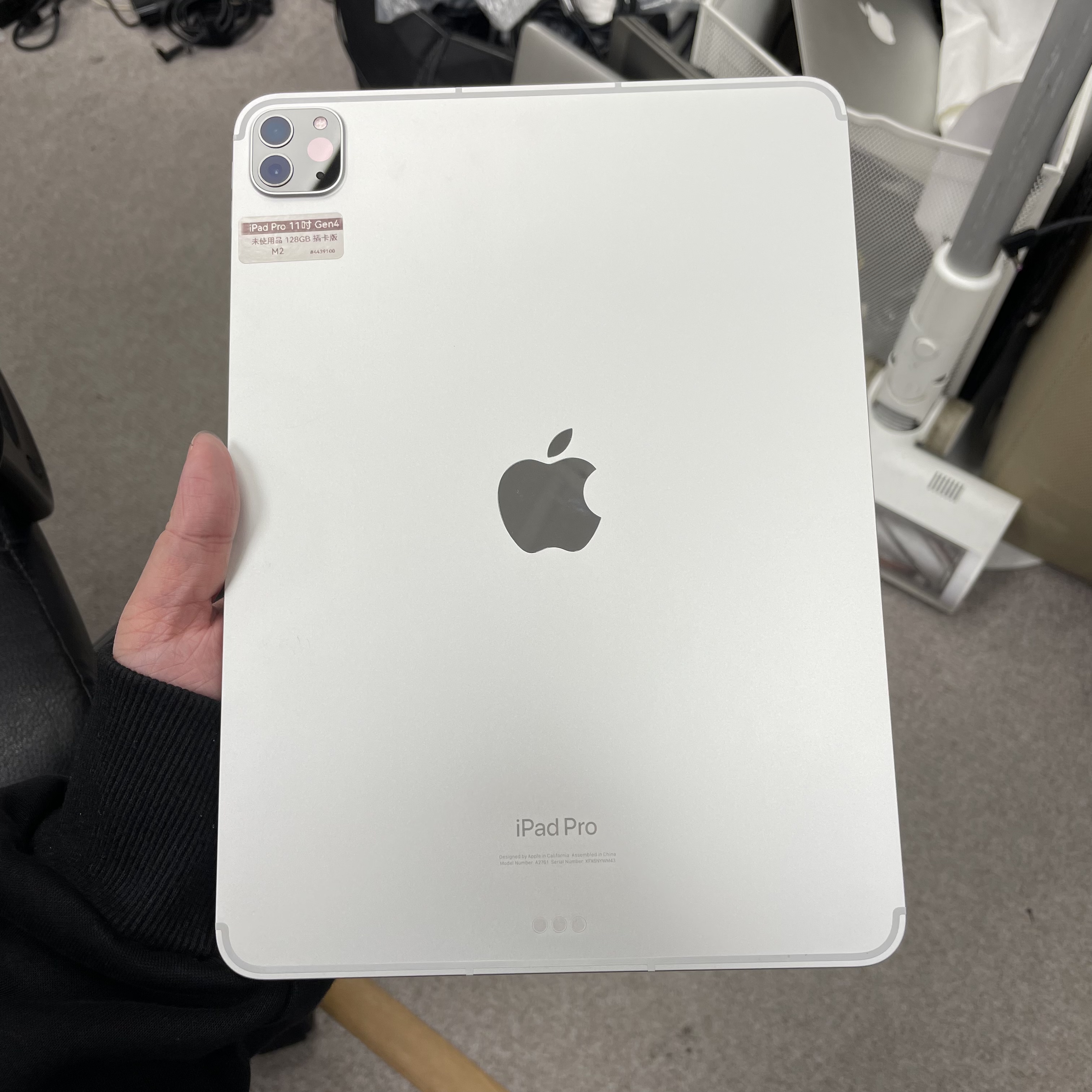 *4439 iPad Pro 4 11吋 M2 未使用品 128GB 插卡版 銀色 sliver