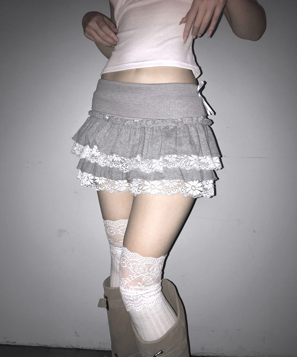 Ribbed Waist Ruffled Mini Skirt