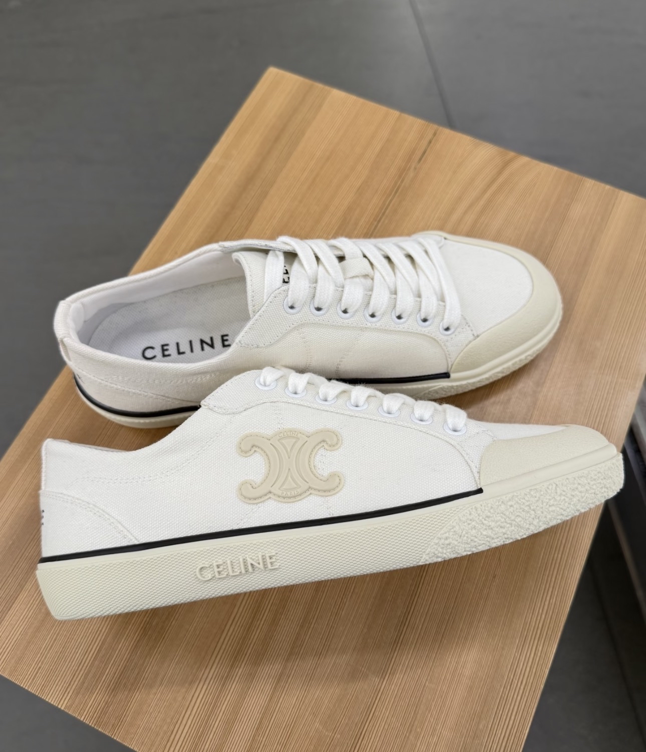 訂貨📮Celine 白色凱旋門帆布鞋 百搭款 Size 36/37/38/39/40/41