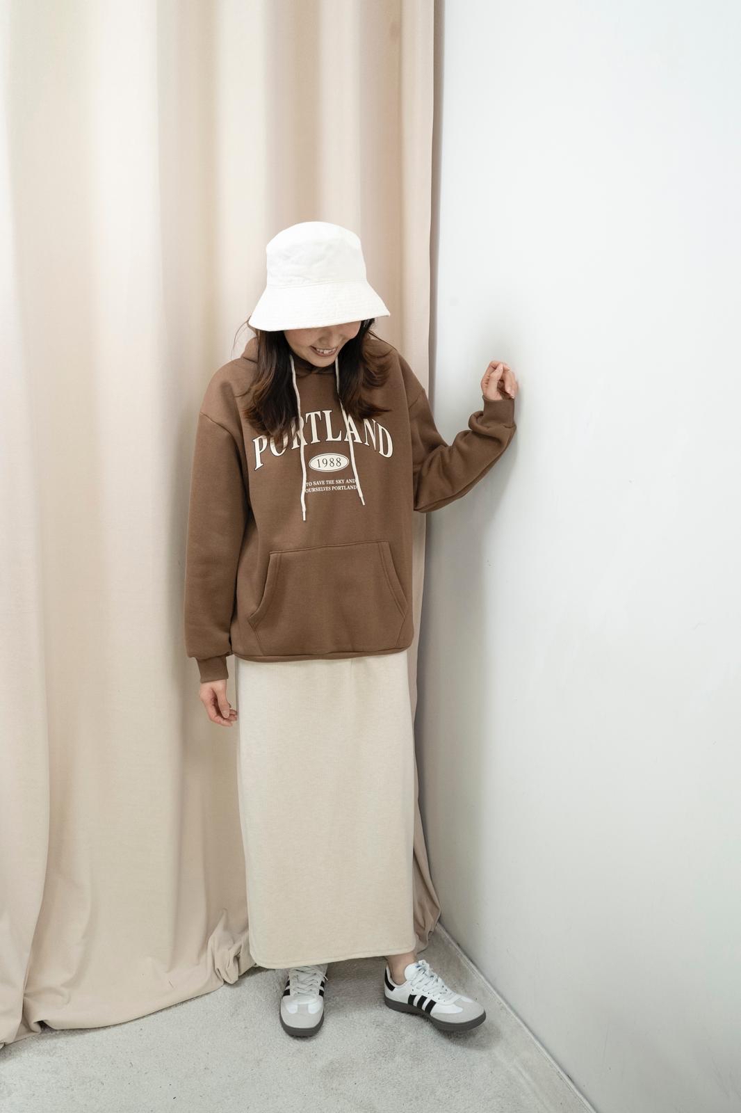 加絨有帽文字衞衣（咖色）