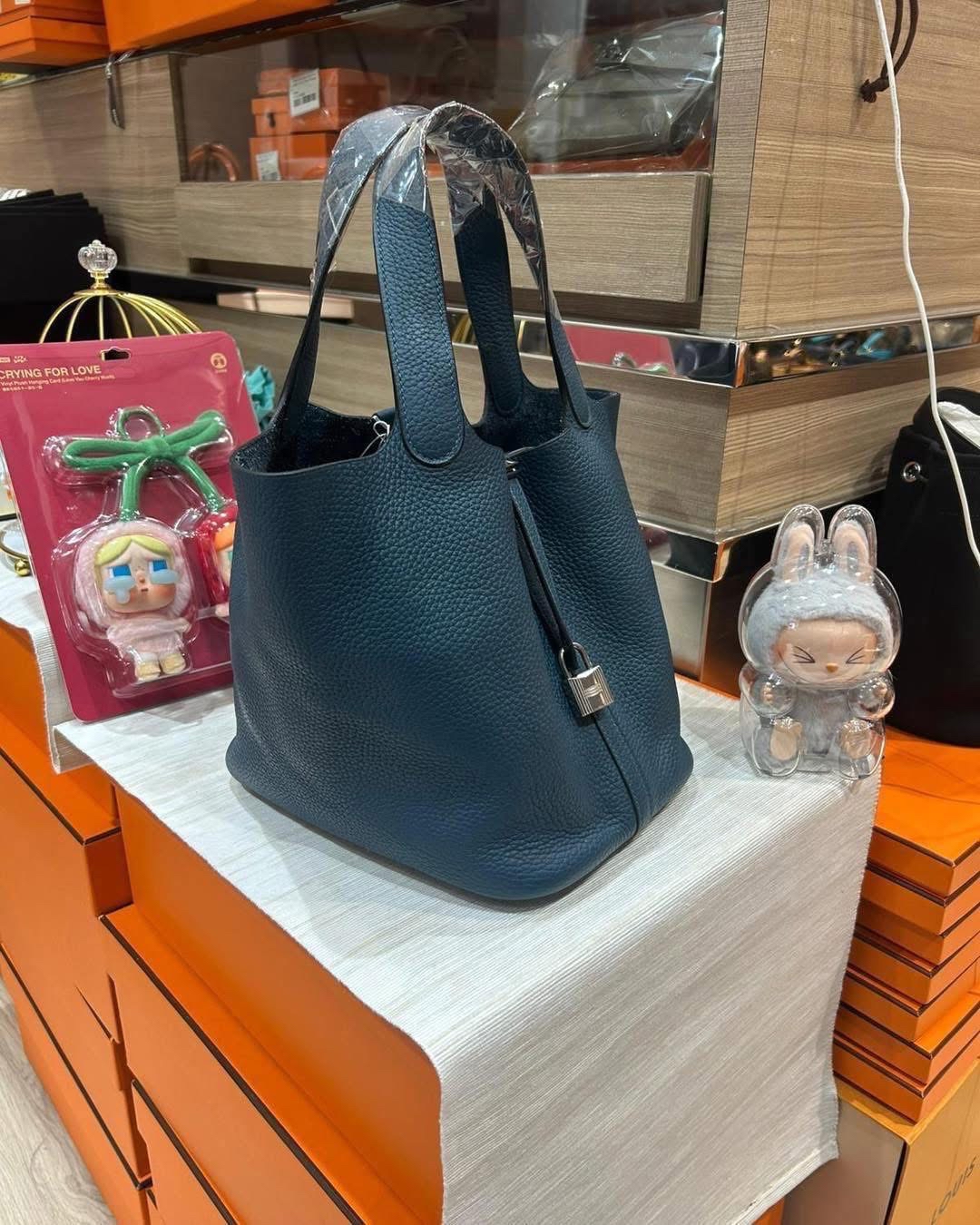 Hermes picotin 22,STAMP X  100%Authentic,98%new ✅key lock ✅dust bag✅box 