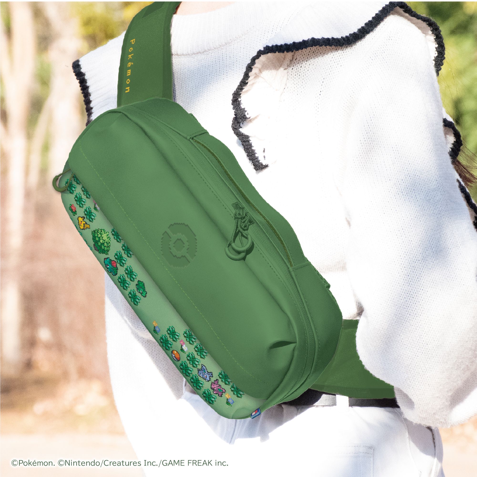 HORI NS2 單肩包 寶可夢像素風綠 (NSX-216)        HORI NS2  Shoulder Bag Pokémon Pixel Art Green (NSX-216)