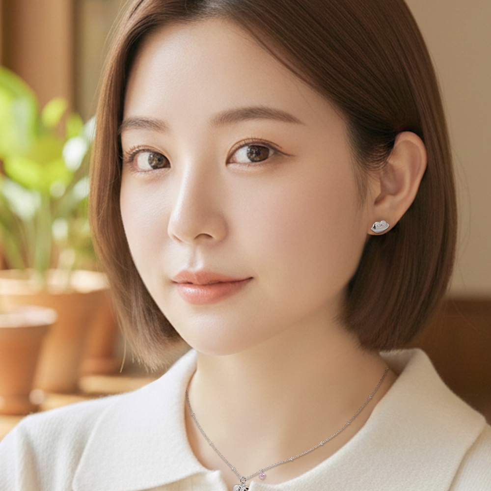 📦訂購 台灣限定 STORY 故事銀飾 Little Heart經典系列 小心臟星球晶鑽純銀耳環