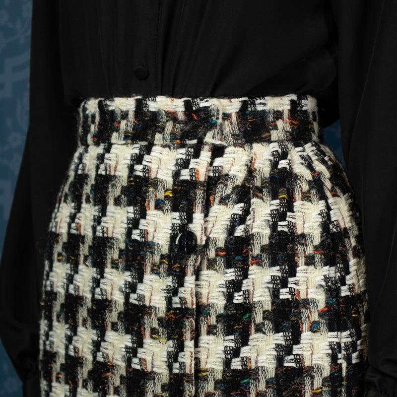 Vintage Made in England Waldman Houndstooth Pattern Woolly Skirt - Waist 27" (MU023)
