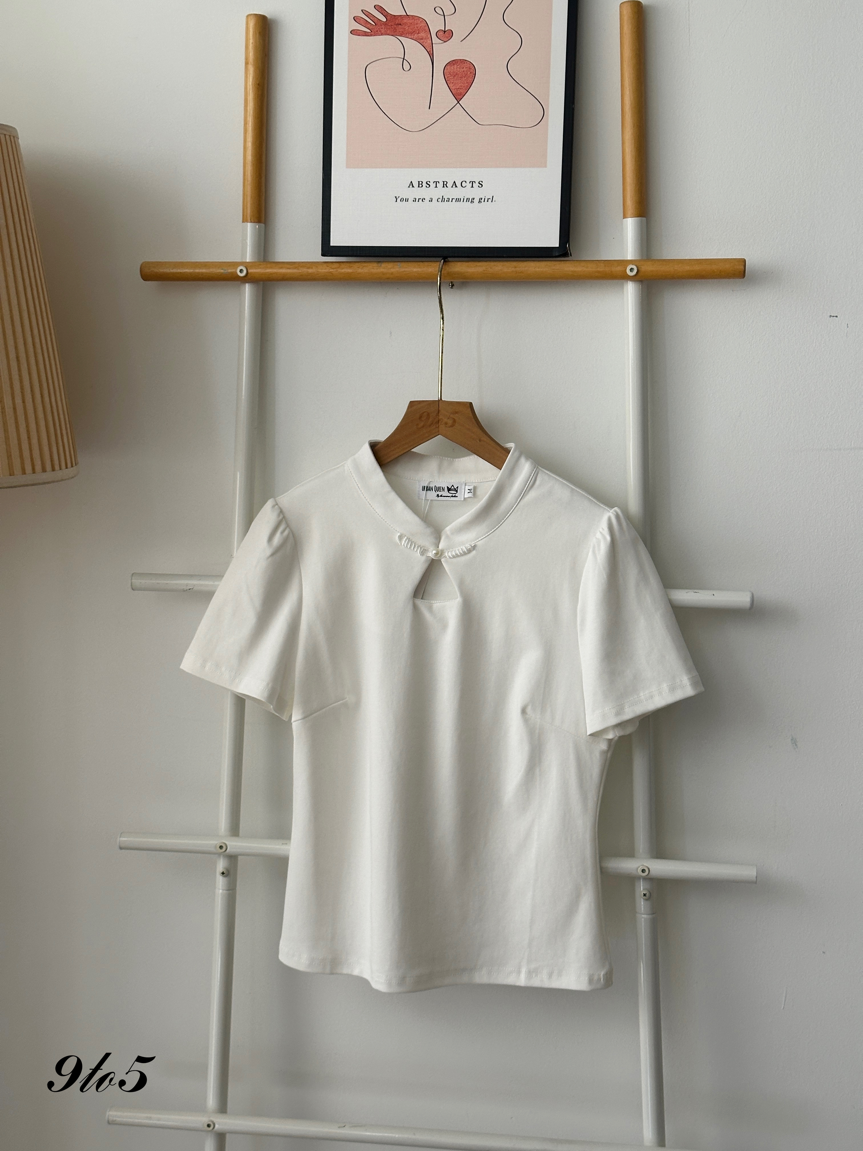 T3954 Short Sleeve Cheongsam Top - White