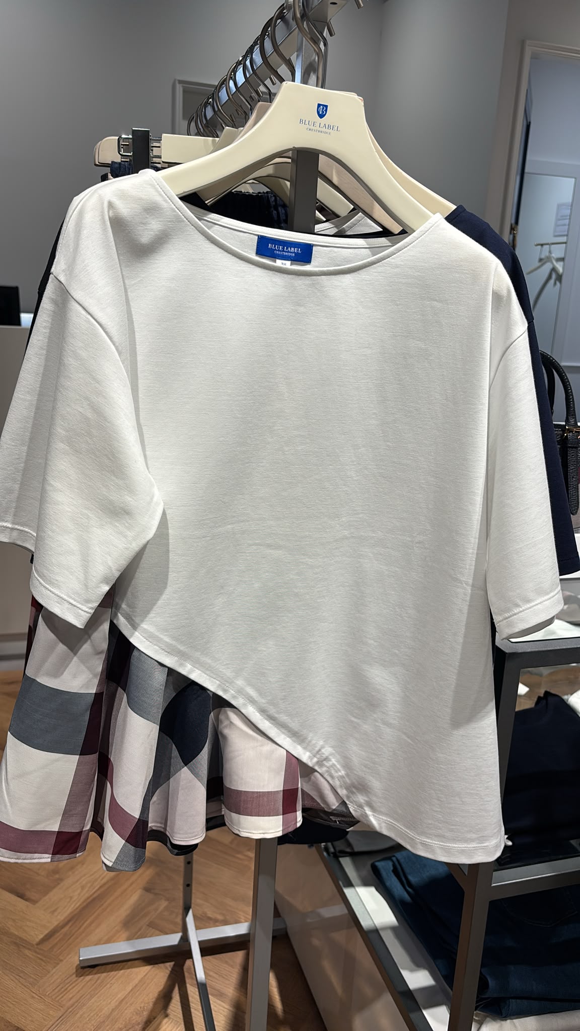 blue label top
