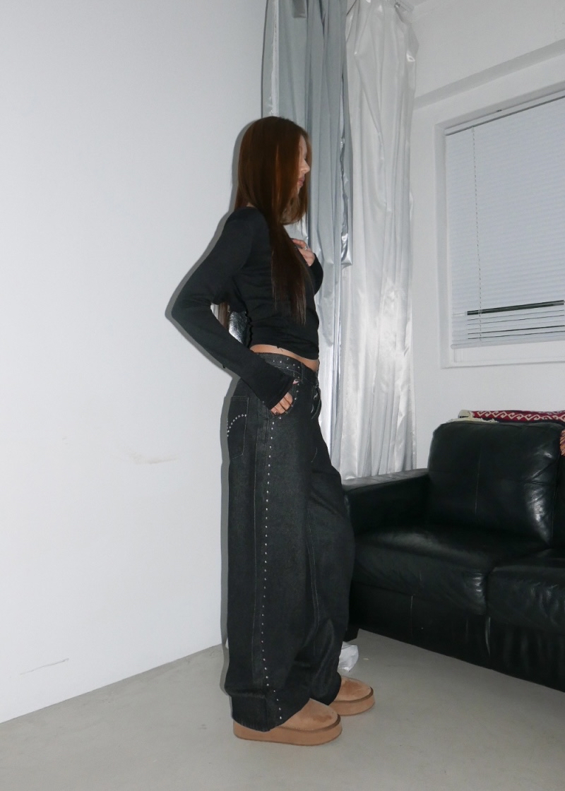 Asymmetric Snap Button Long Sleeve