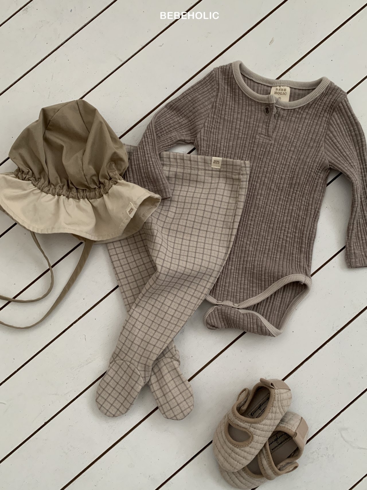 🌸預訂 韓國直送🌸🇰🇷BEBEHOLIC三色格紋包腳褲