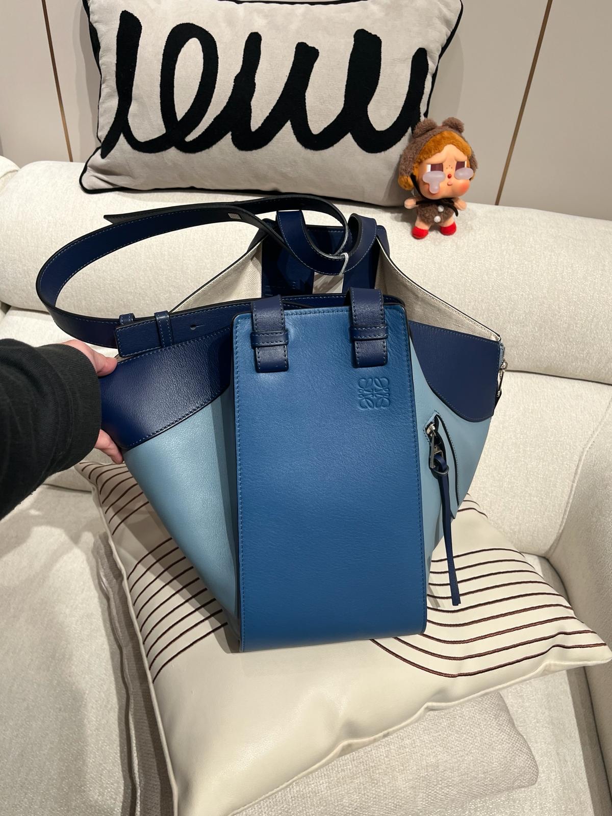 Loewe hammock medium calfskin牛皮 100%Authentic ,98%new✅dust bag