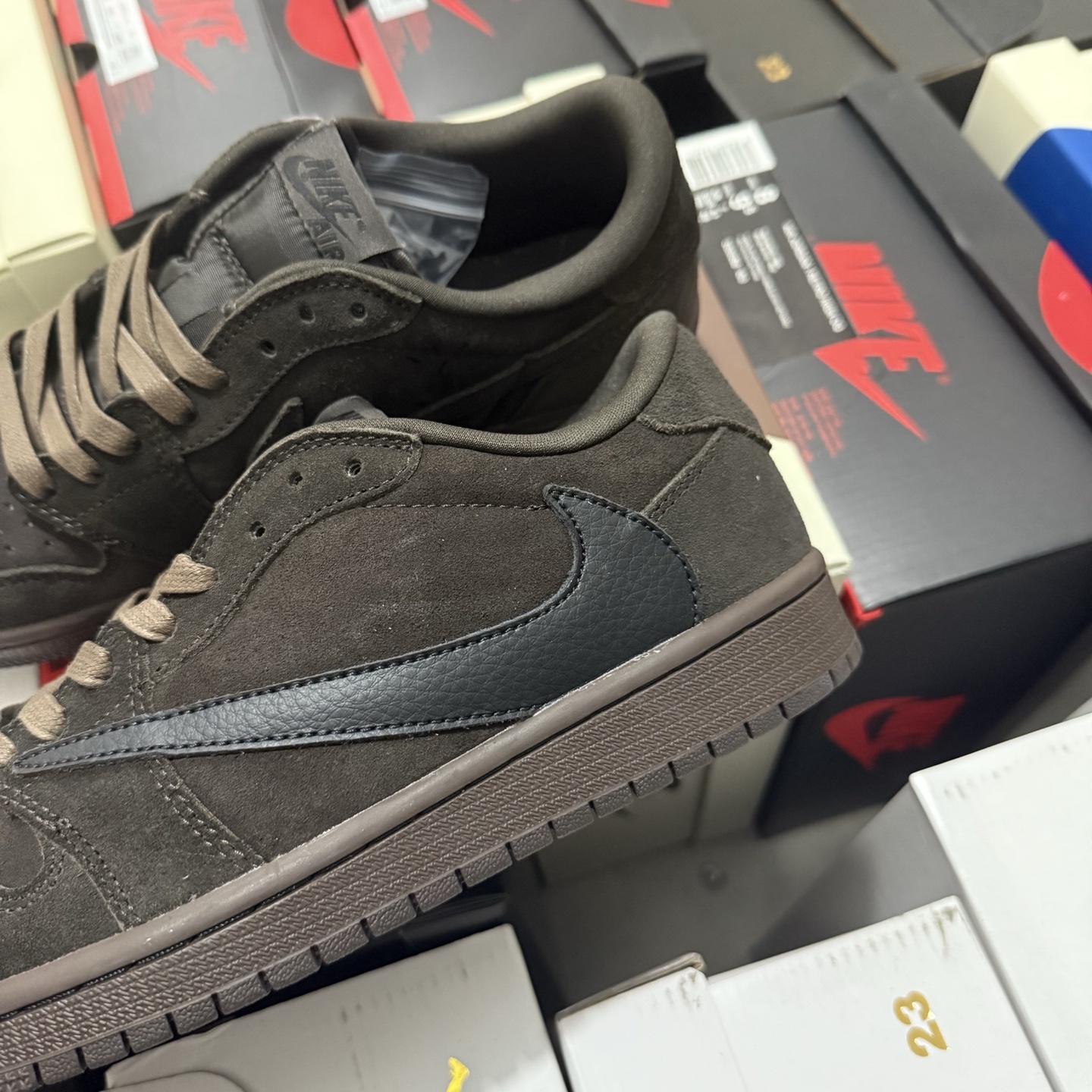 Nike Air Jordan 1 Retro Low OG SP Travis Scott "Velvet Brown" DM7866-202