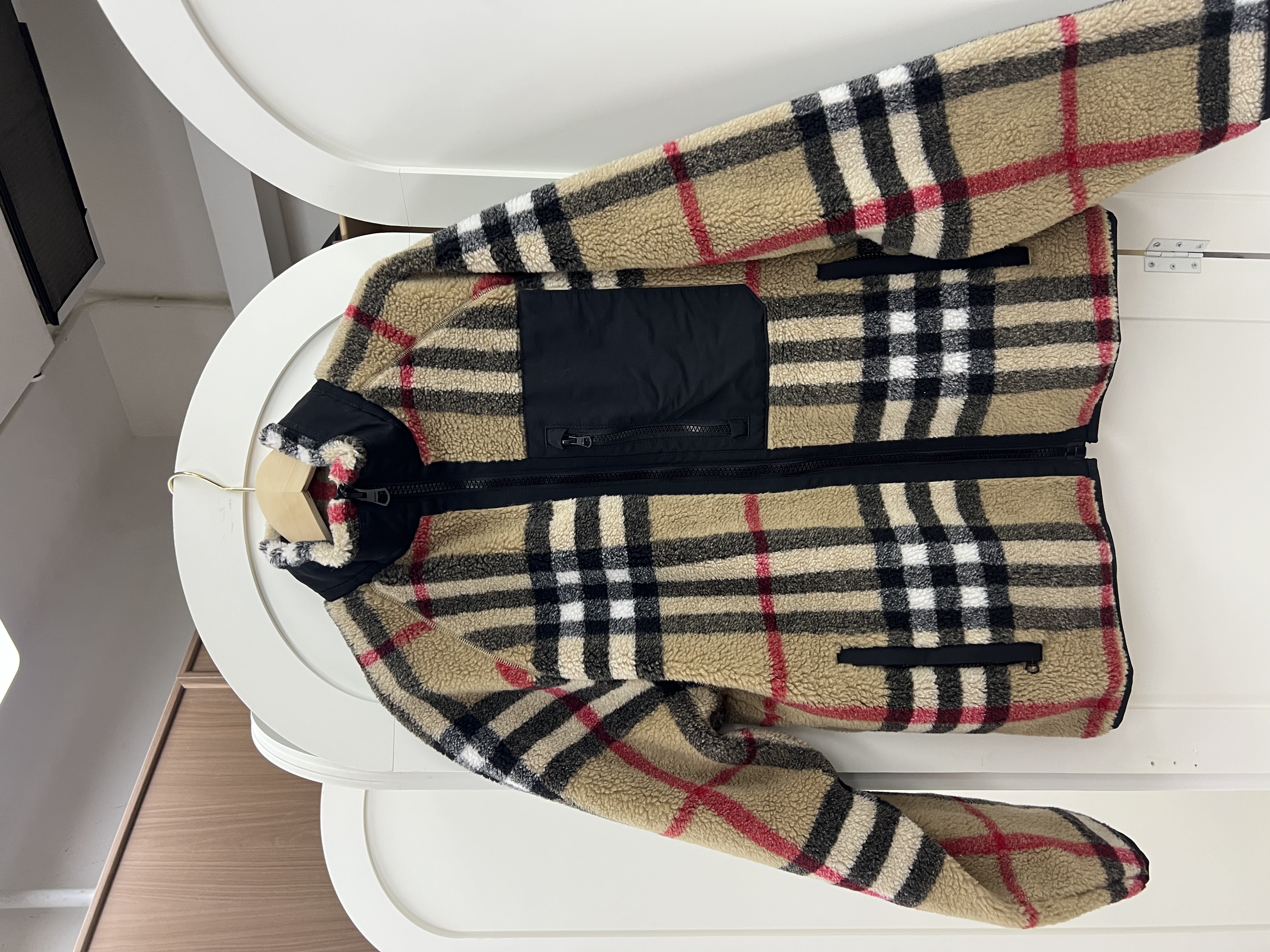 Pre-owned Burberry Jacket/ Product Code: 26030209