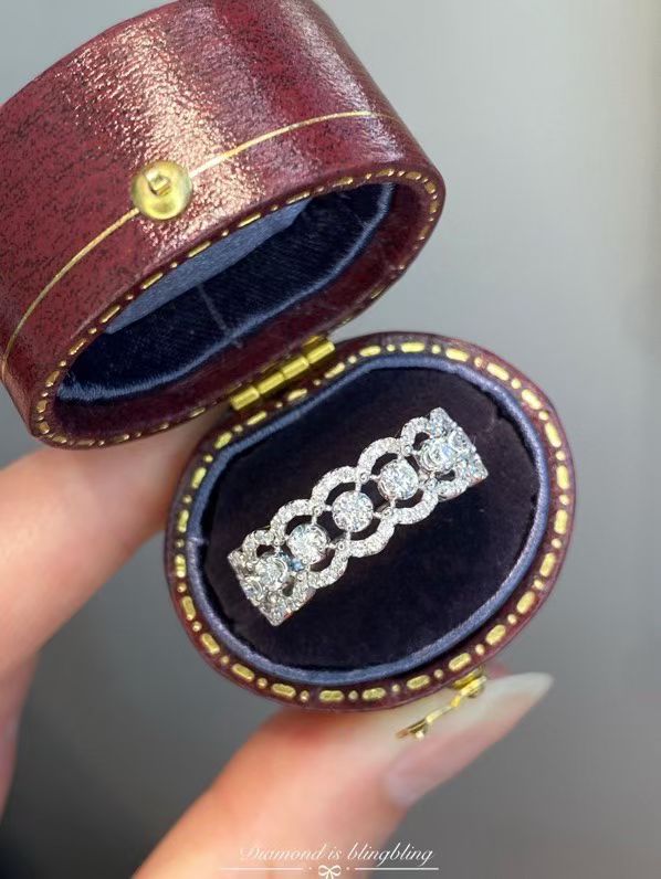 18K Diamond Ring