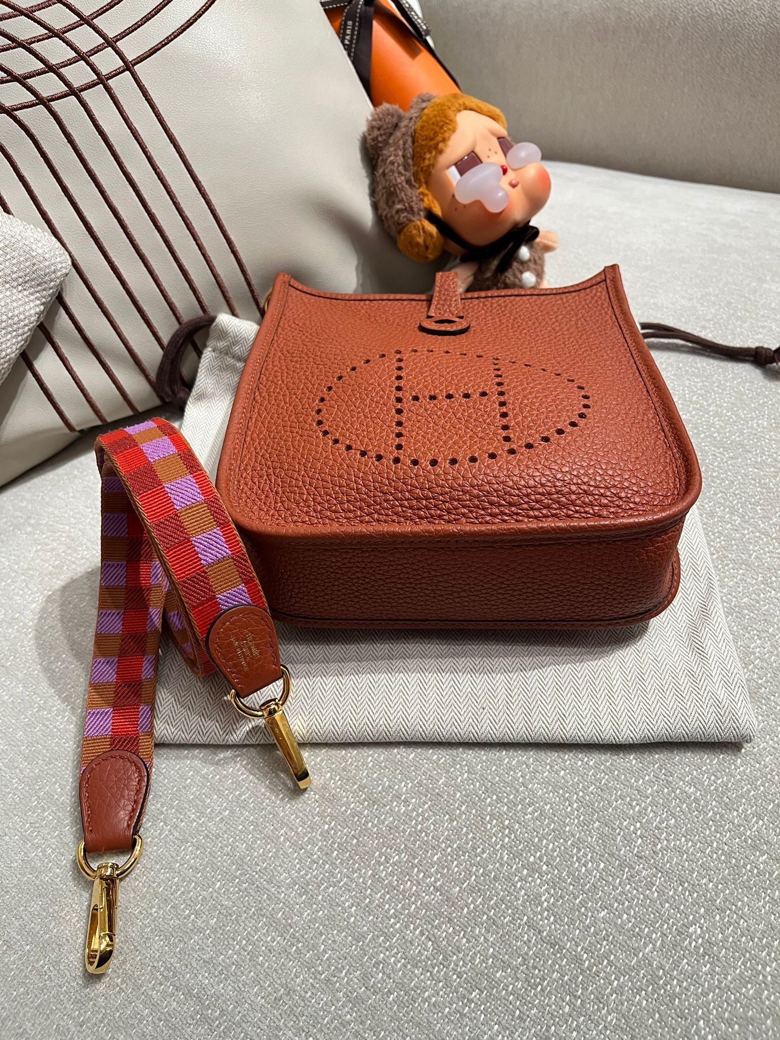 Hermes mini evelyne ,STAMP U，6C 古銅色 100%Authentic,95%new ✅內袋✅原裝織紋肩帶✅dust bag  