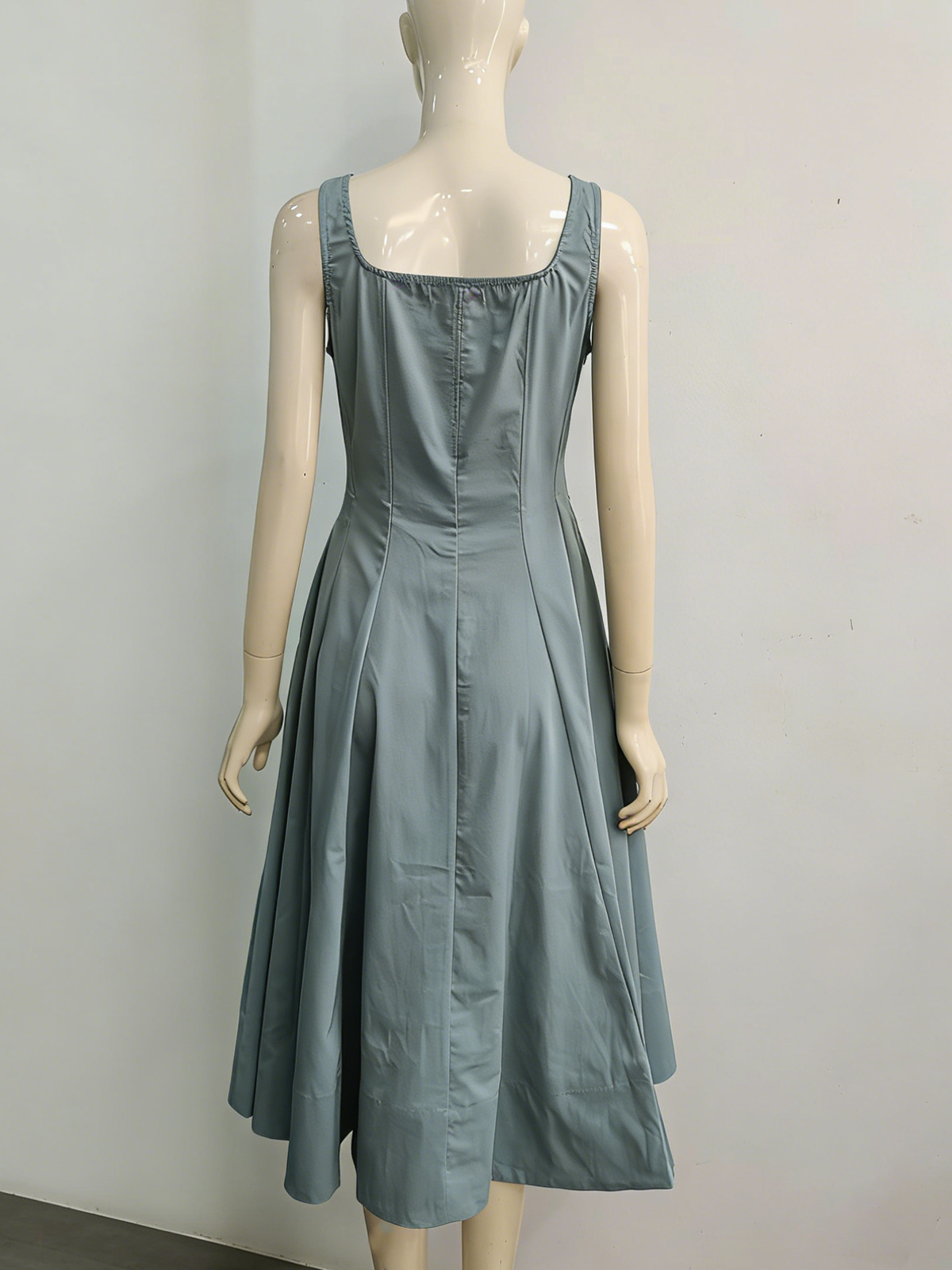 City Ease Midi Dress M138