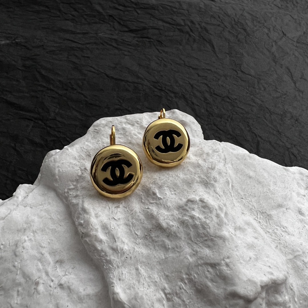 【現貨 原單】CHANEL 復古金豆耳環 連禮盒