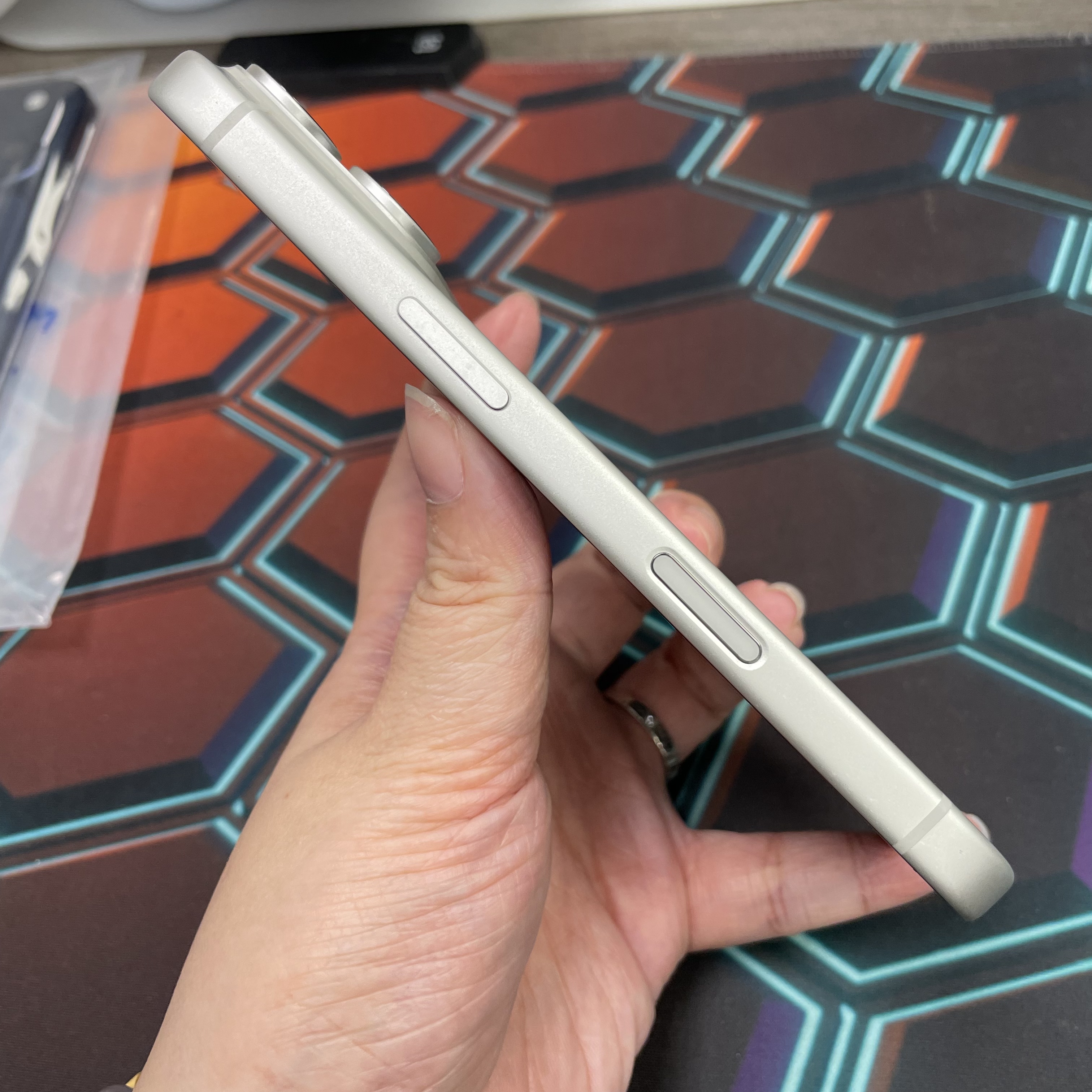 *8214 17 Pro 完美機 512GB 電91 銀色 sliver