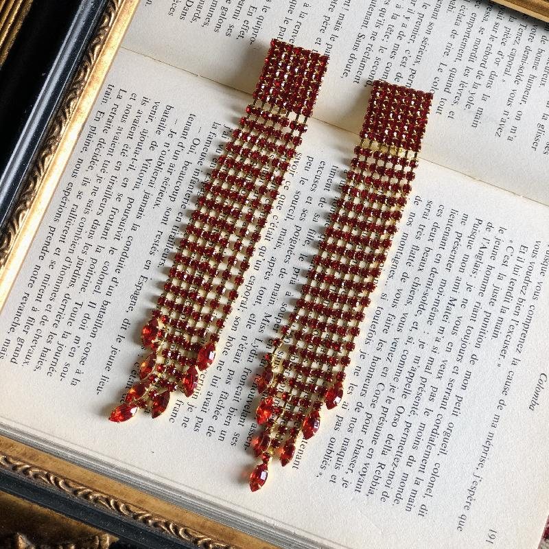 C.a. 1980s Red Rhinestone Extra Long Waterfall Tassel Clip Earrings(MT1801)