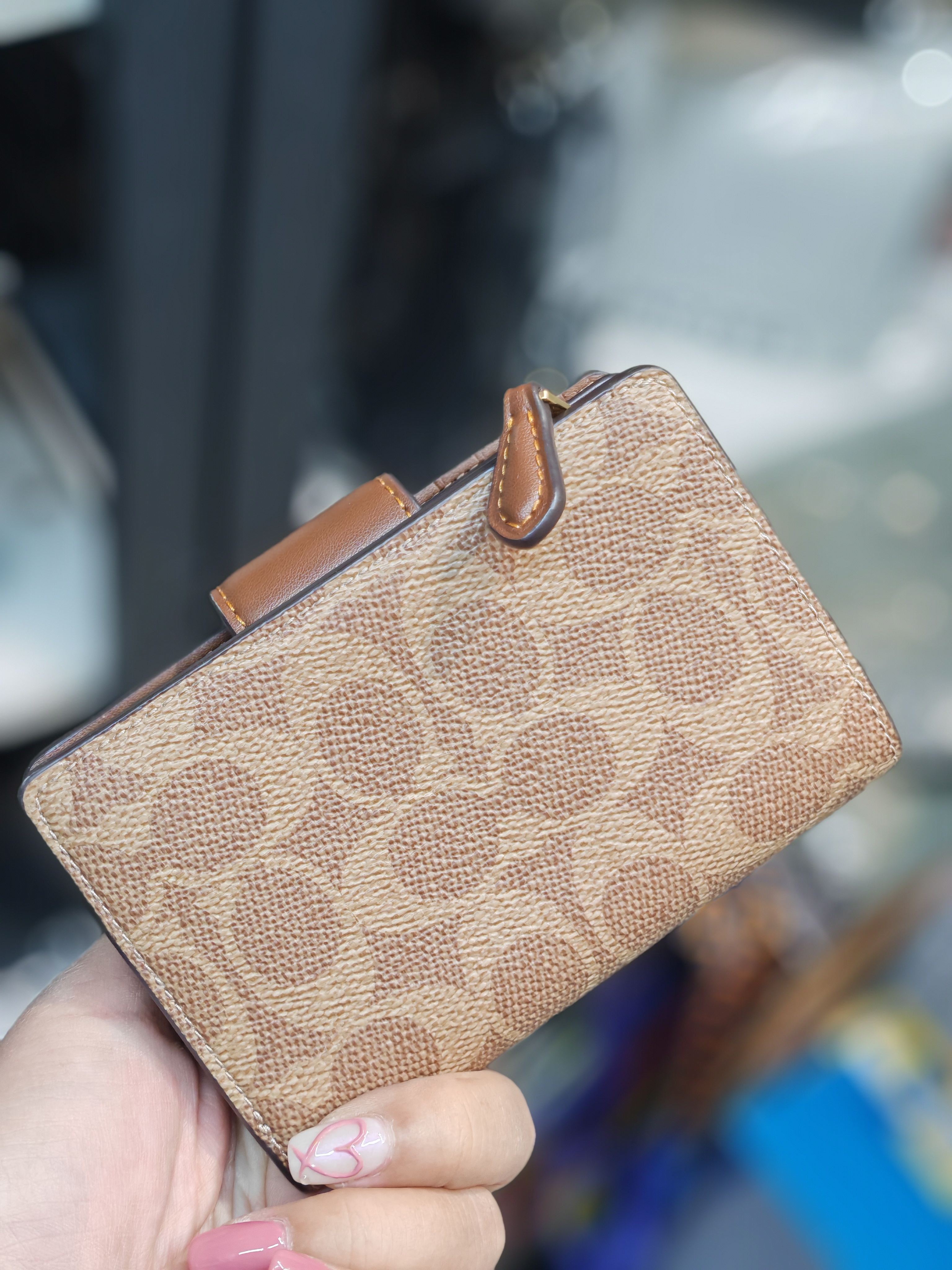 香港現貨-Coach medium wallet 啡