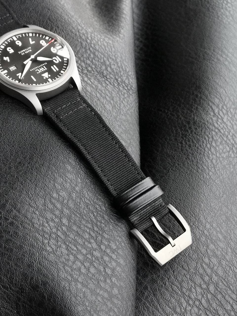 IWC 万国表马克二十飞行员系列自动机械腕表