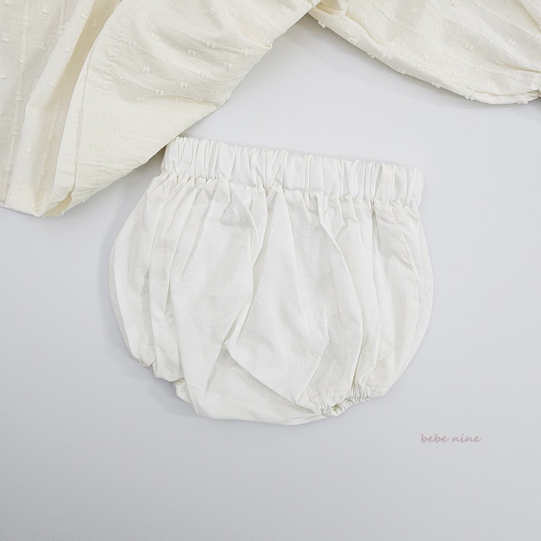 🌸預訂 韓國直送🌸🇰🇷Bebenine兩色荷葉花邊闊領上衣燈籠褲套裝