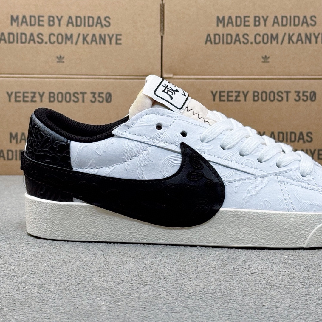 Nike Blazer Low '77 Jumbo
