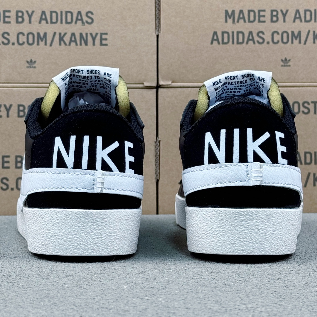 Nike Blazer Low '77 Jumbo