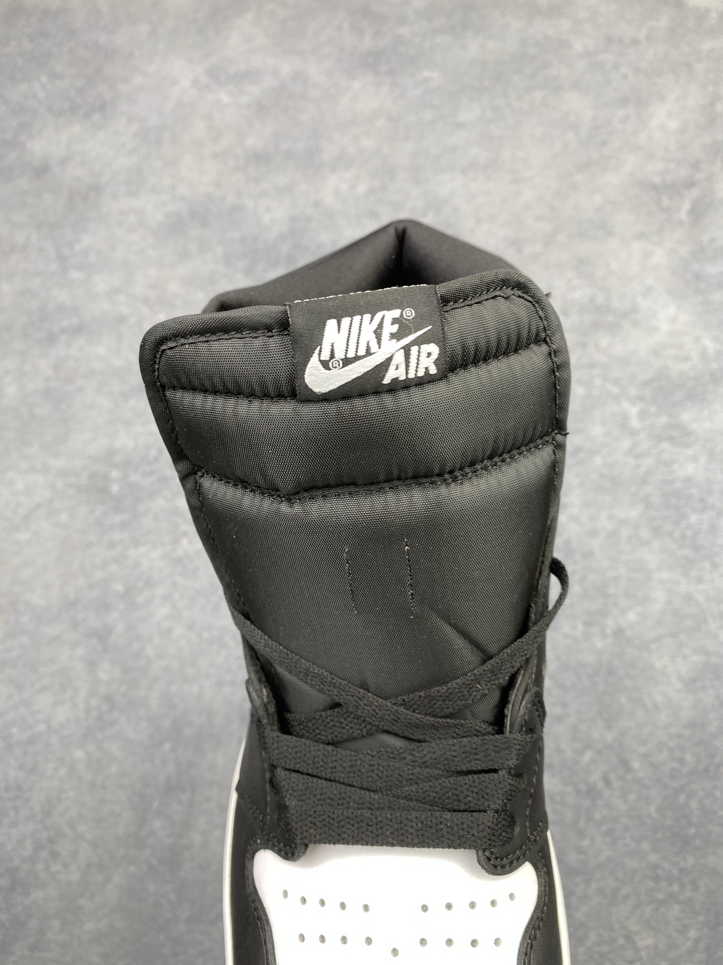 Nike Air Jordan 1 Retro High OG