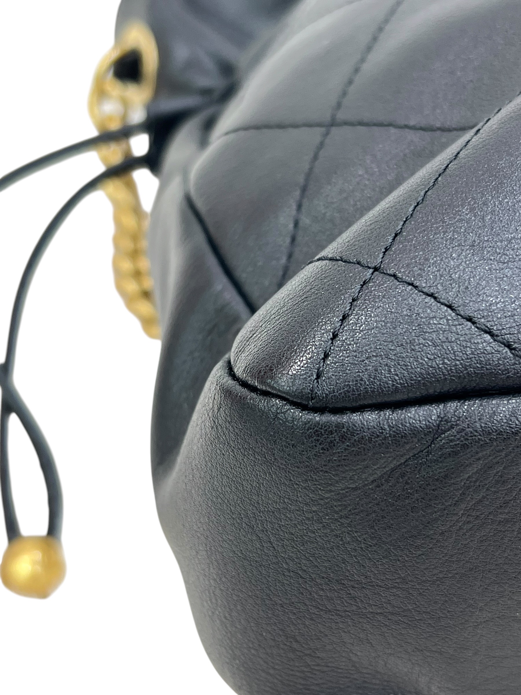 Pre-Owned CHANEL Drawstring Bag / Product Code: 063031