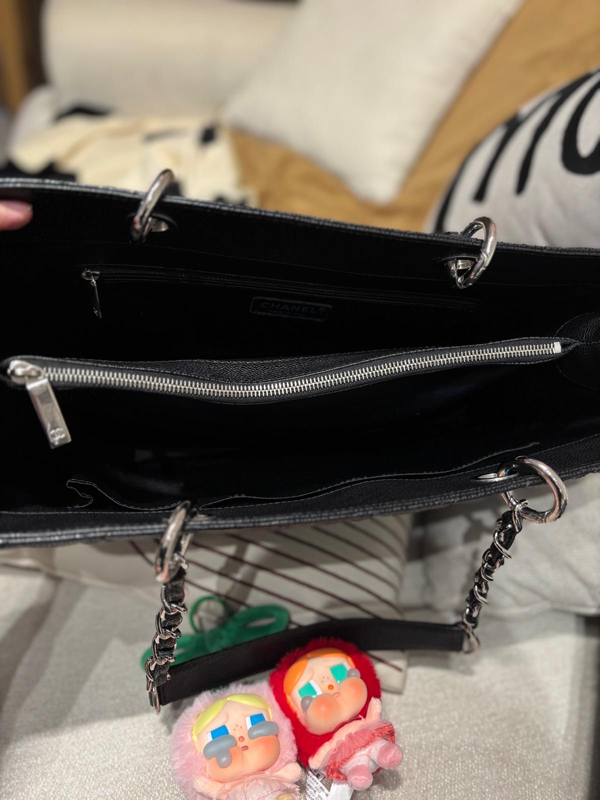 Chanel Gst XL TOTE BAG CAVIER CALFKSIN 黑色魚子醬牛皮金扣 100%Authentic, 98%New  ✅card✅Dust bag 