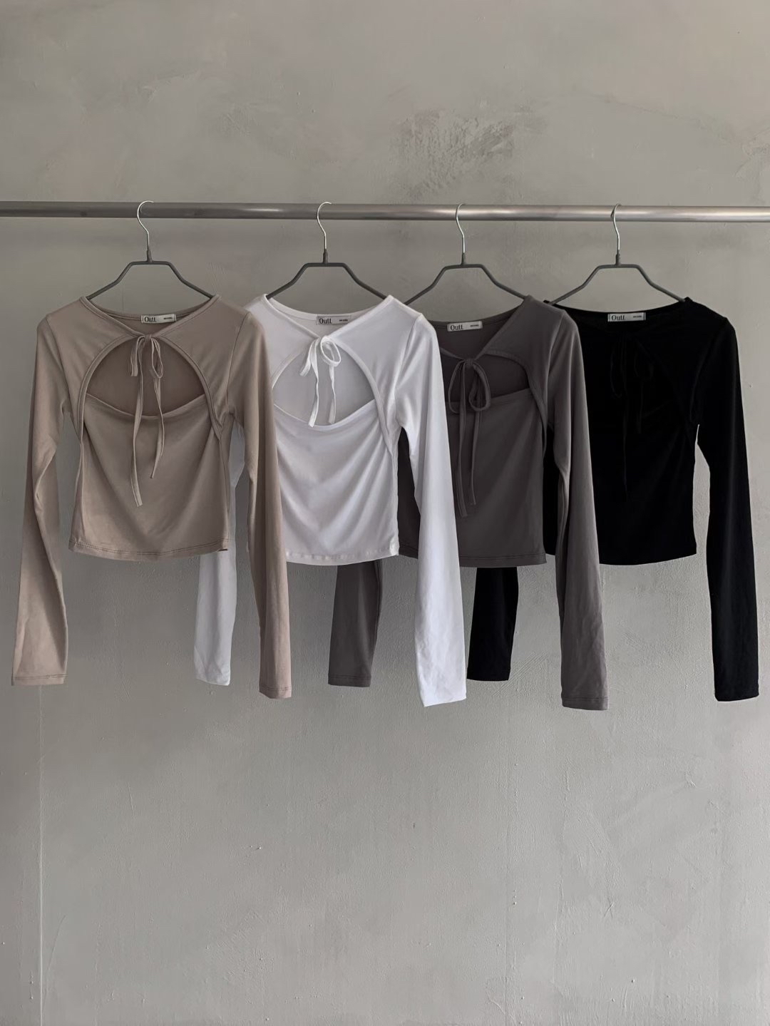 已售罄❌ Model自留！韓國小性感胸前綁帶假兩件