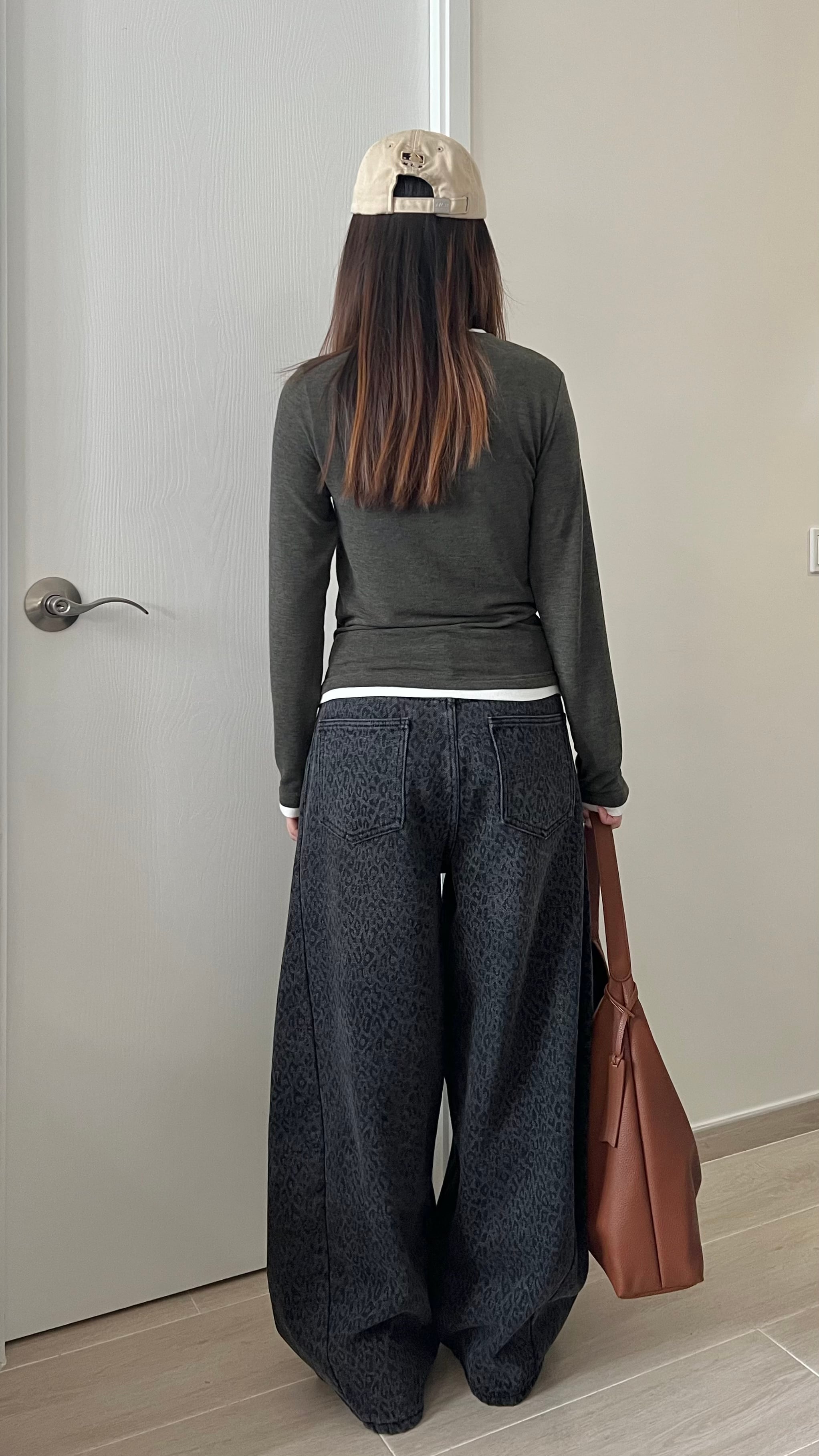 推薦靚cut低調豹紋長牛 自留 現貨