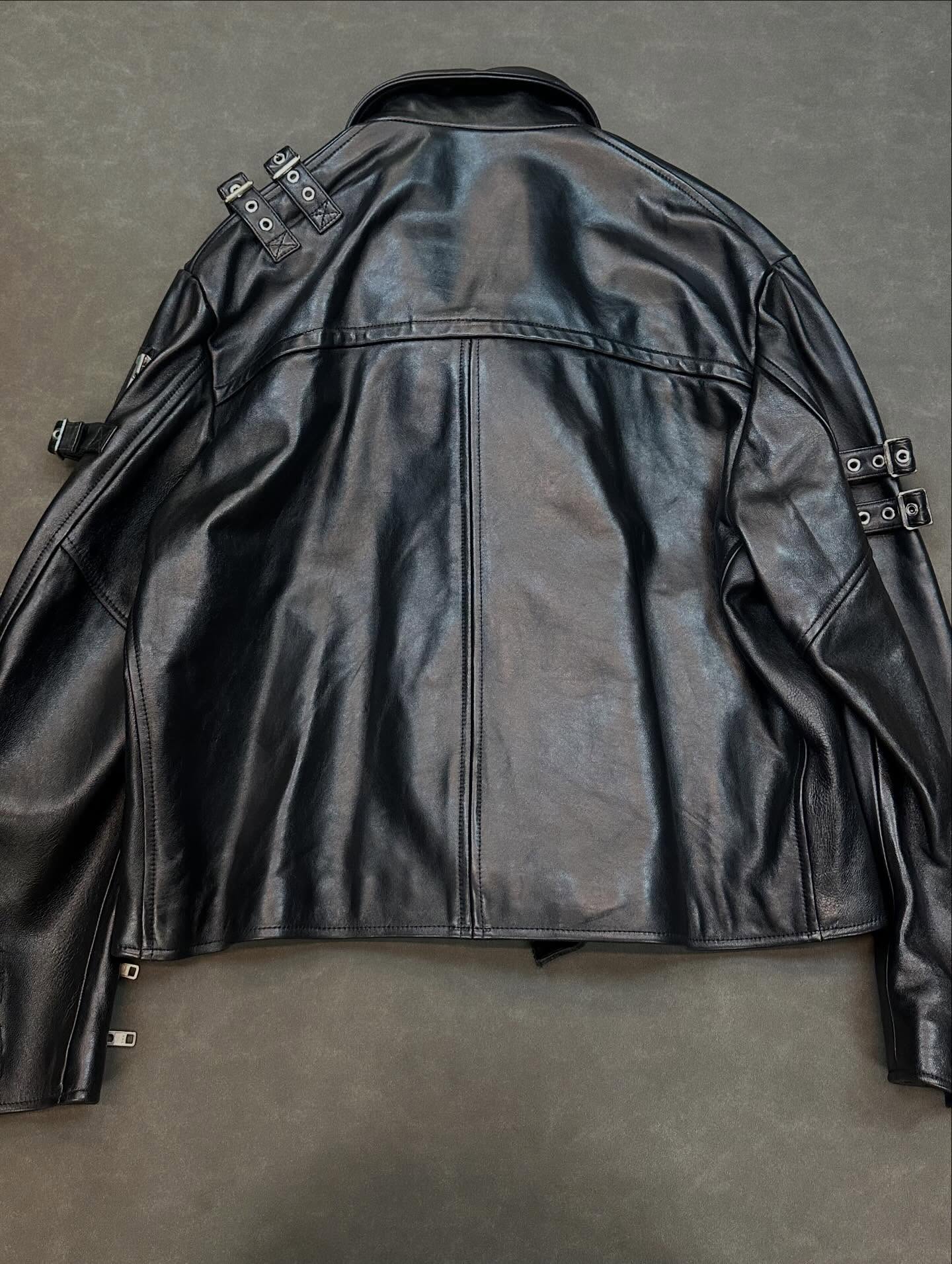 doublet 25AW BUCKLE OVERLOAD LEATHER JACKET size M 99新 限量47件 HKD 6500 長67cm 胸66cm