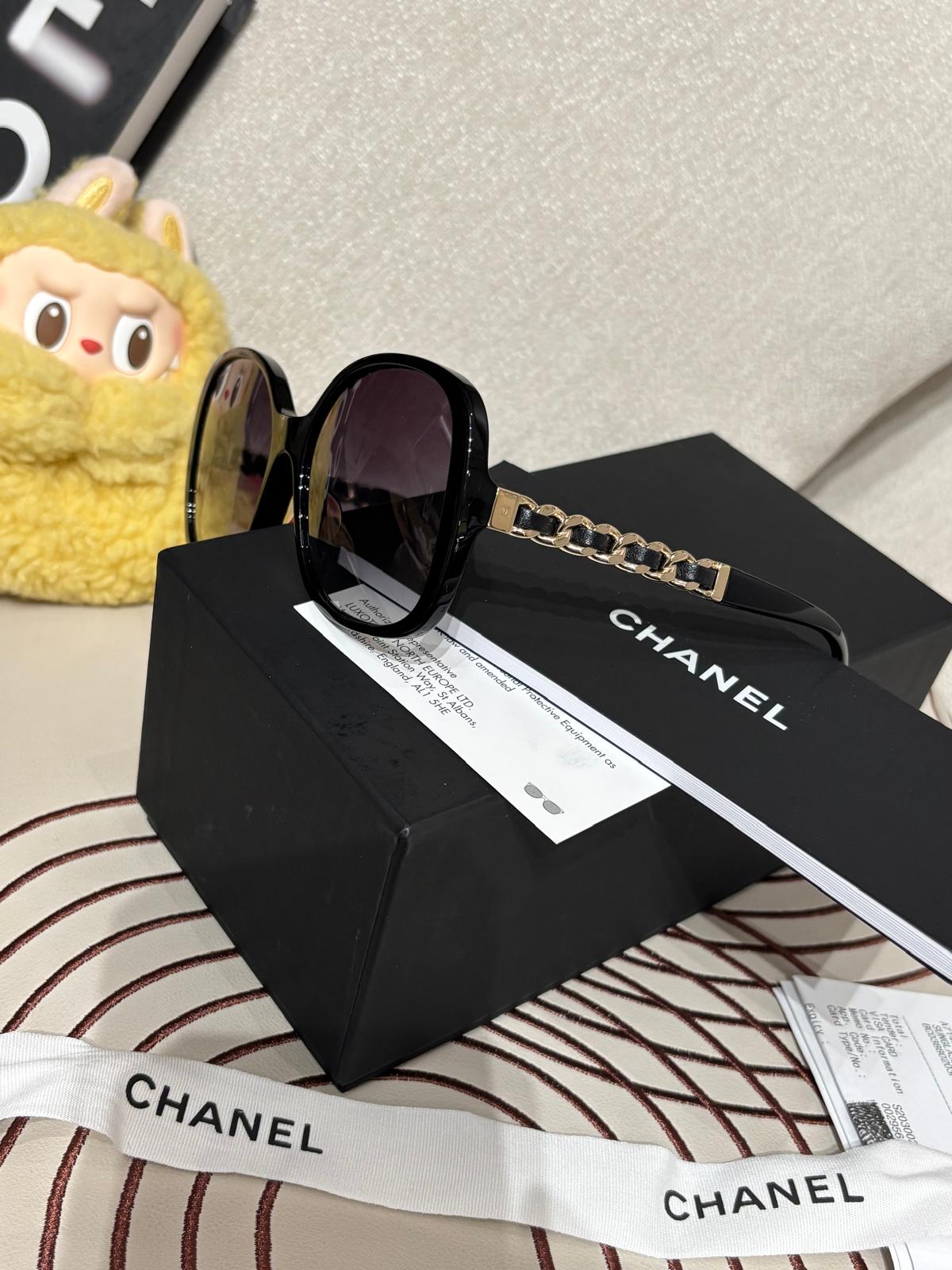 全新 Chanel SQUARE SUNGLASSES A71478 100%Authentic, 全新未使用品 ✅專門店收據✅眼鏡盒✅紙盒 