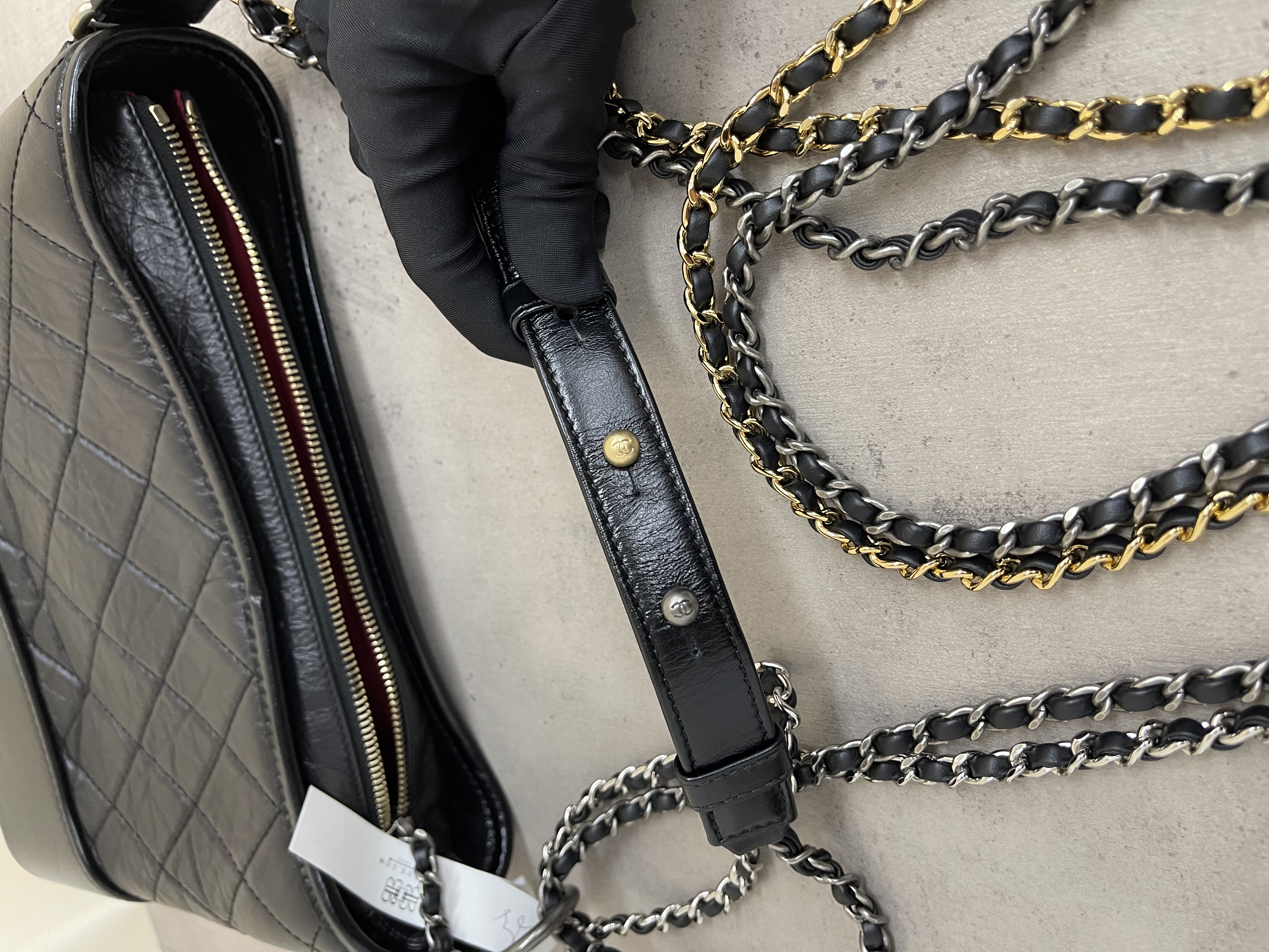 Pre-owned Chanel Hobo bag/ Product Code: 26012705