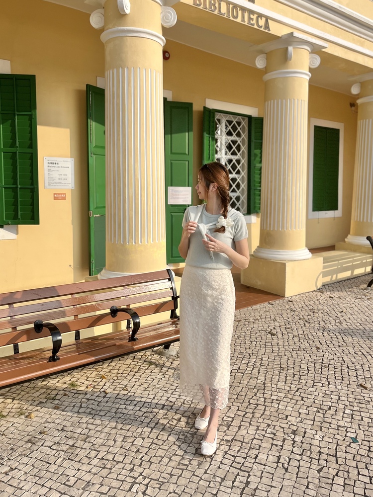 The Frenchie Top with Cape (Mint)