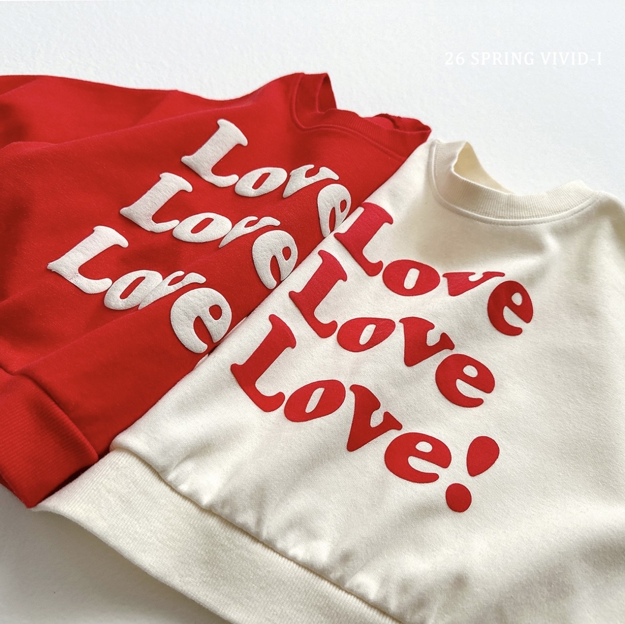 🌸預訂 韓國直送🌸🇰🇷VIVIDI兩色立體Love印花寬鬆衛衣