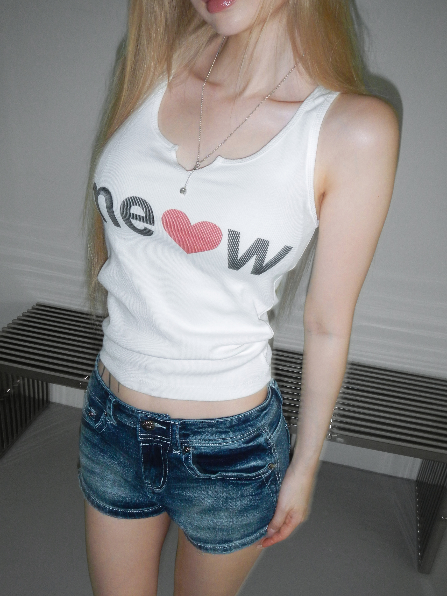 Ribbed Heart Graphic Tank Top