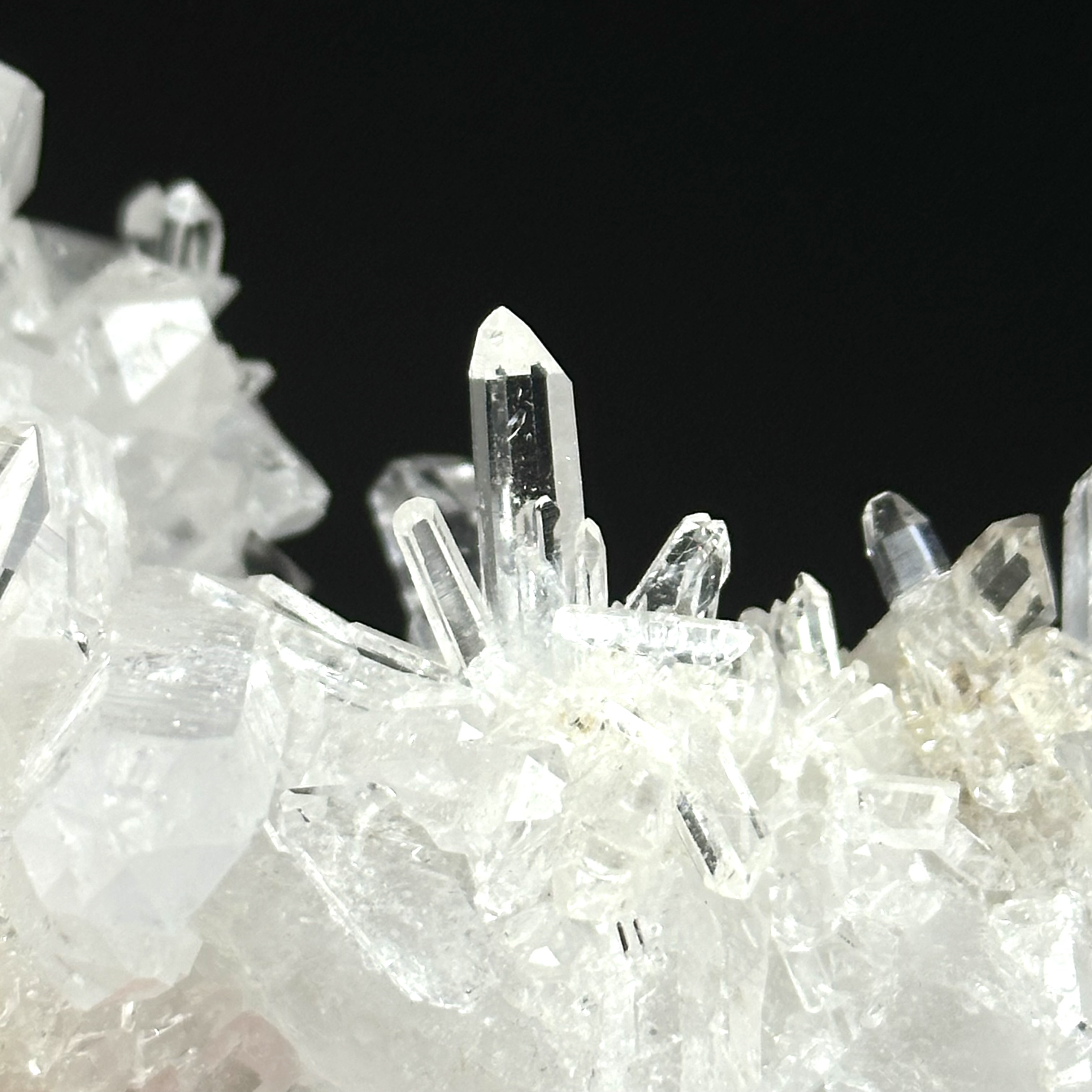 雷姆利亞水晶簇 - Lemurian Quartz Cluster LQ01