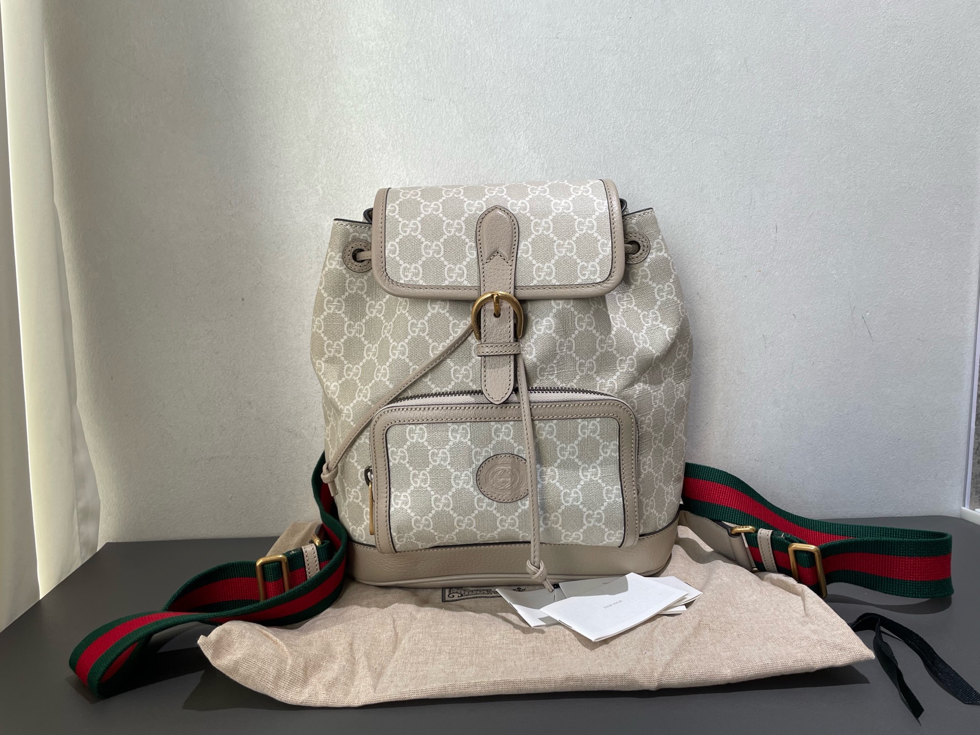 【預訂貨品】Gucci 燕麥色老花書包🎒