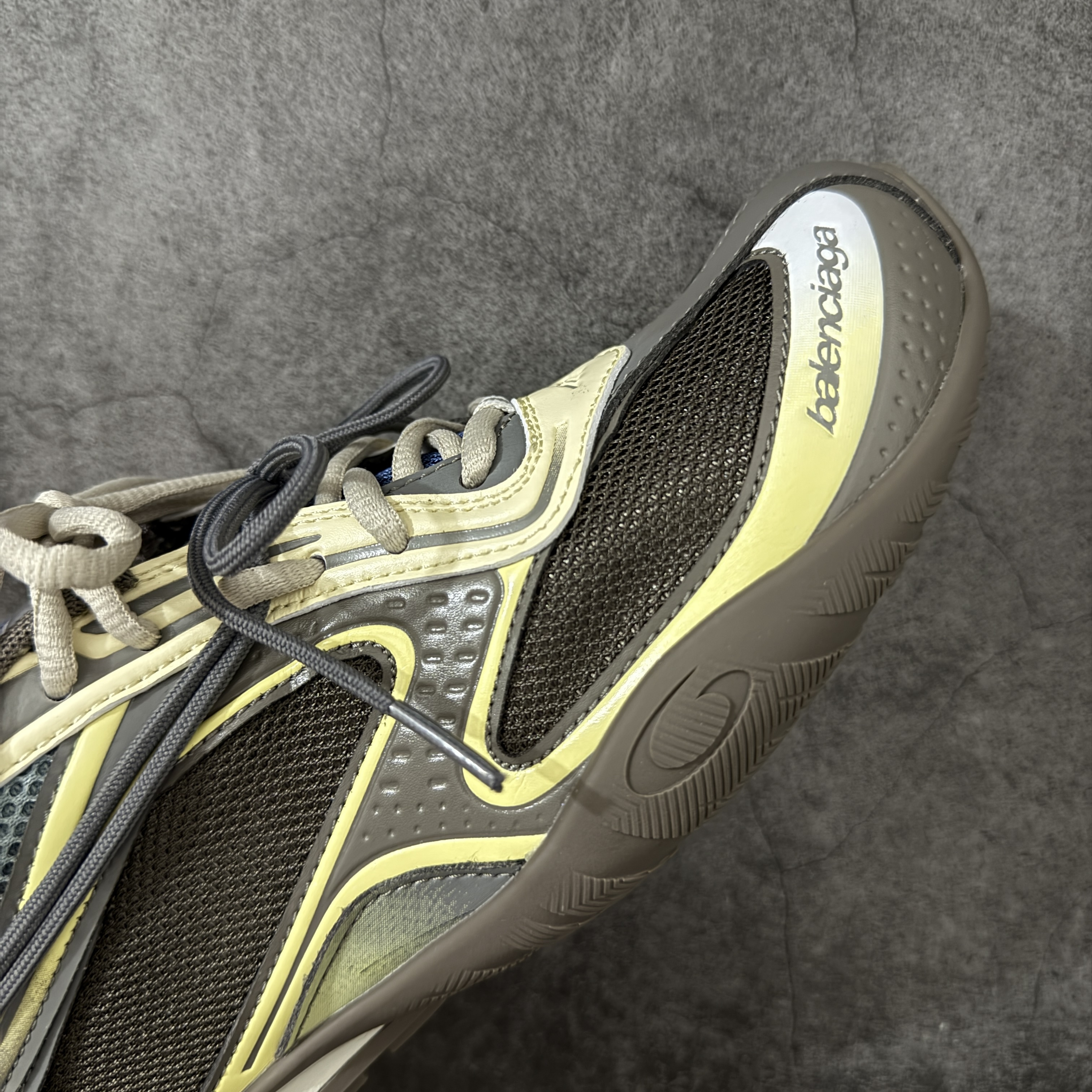 Balenciaga Radar Sneaker