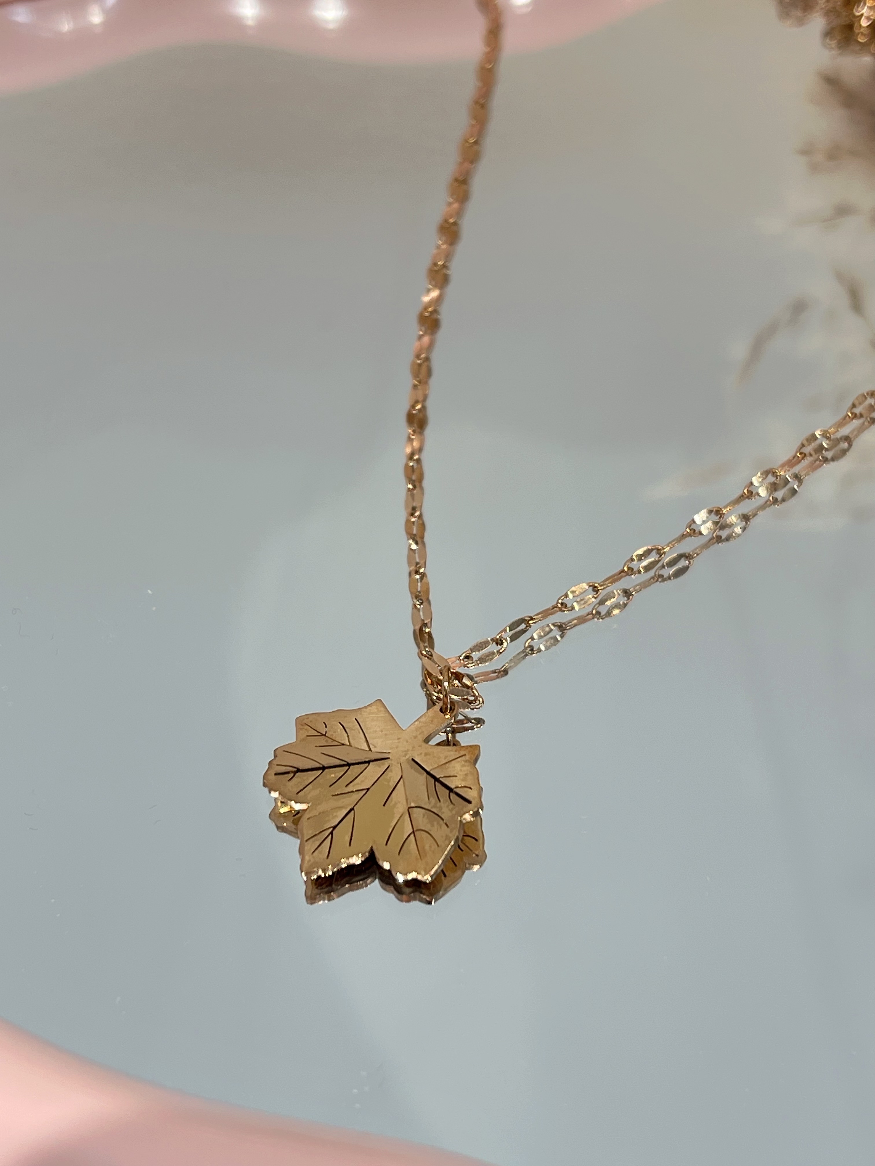 小众设计枫叶🍁钛钢项链