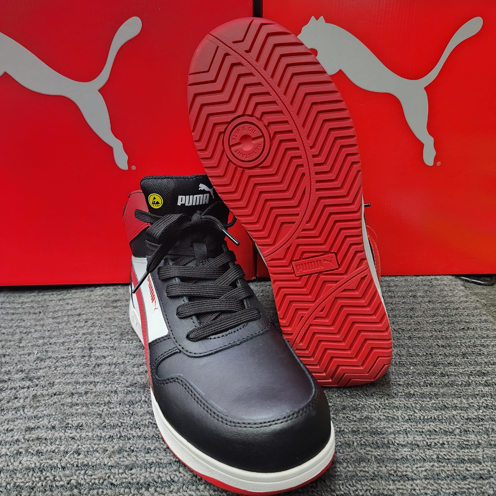 PUMA Safety Shoes 63.005.0 FRONTCOURT Sport Mid Cut Basketball style Lightweight