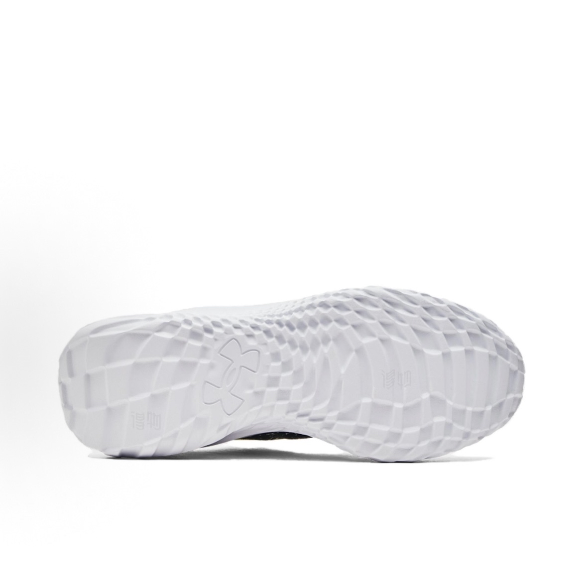 Under Armour SlipSpeed Mega 黑白色 （全球代購） 參考價格HKD$900起