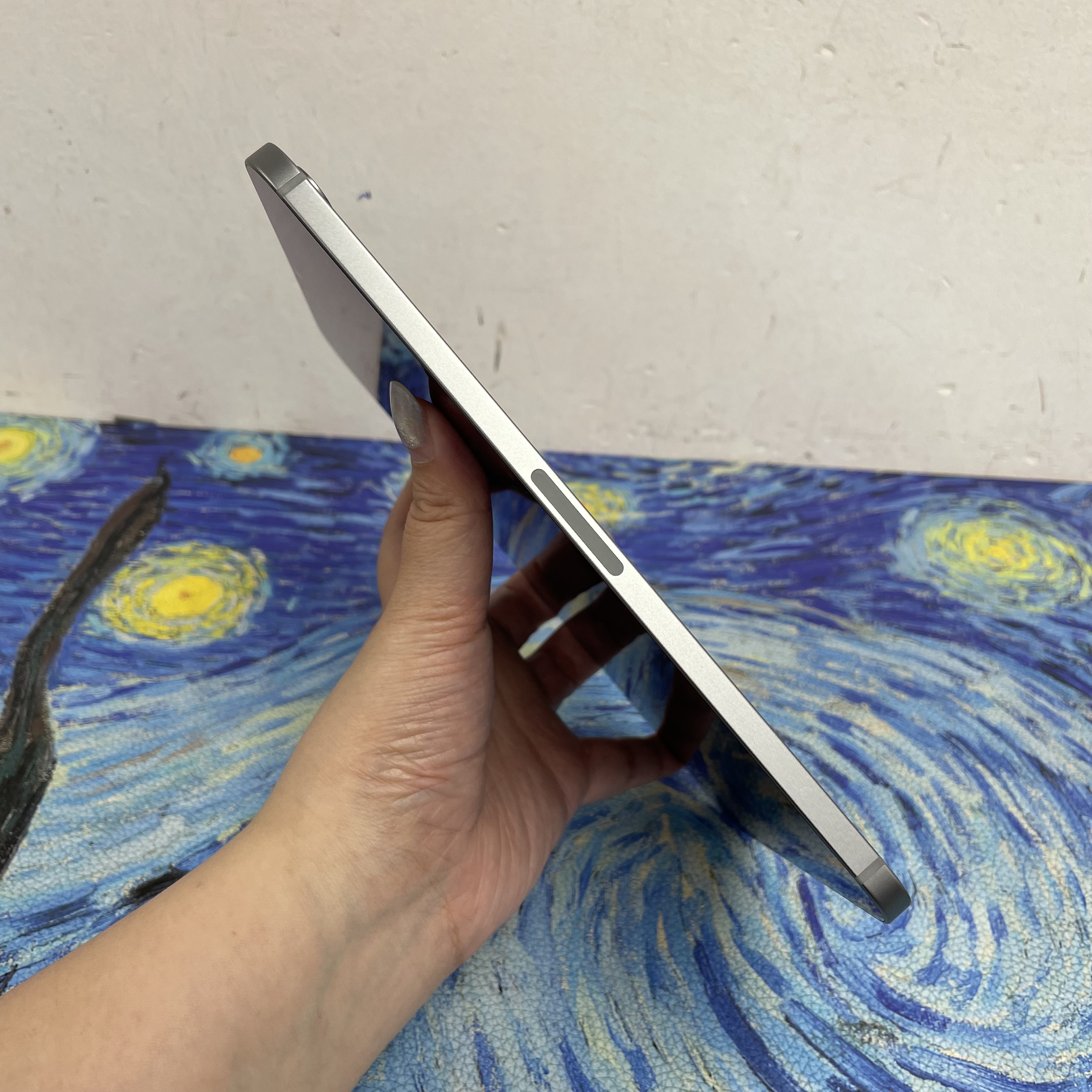 *7165 iPad mini 7 全新機 128GB 5G版 灰色 gray
